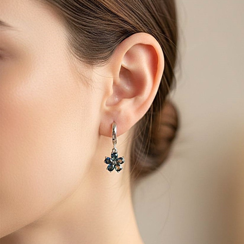 Mistik Topaz Sallantılı Çiçek Gümüş Küpe MY102620 18172 Thumb